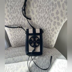 TORY BURCH - MILLER CANVAS QUADRANT PHONE CROSSBODY - BRAND NEW!